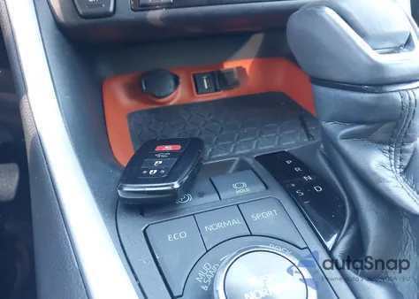 2022 Toyota Rav4 Adventure из США, поврежденный, VIN 2T3J1RFV5NW260096